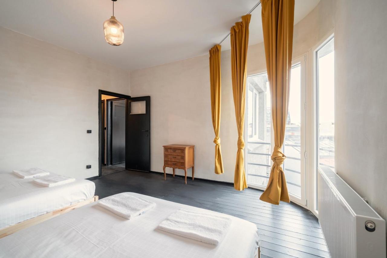 Two-Bedroom Apartments In The Heart Of Антверпен Экстерьер фото