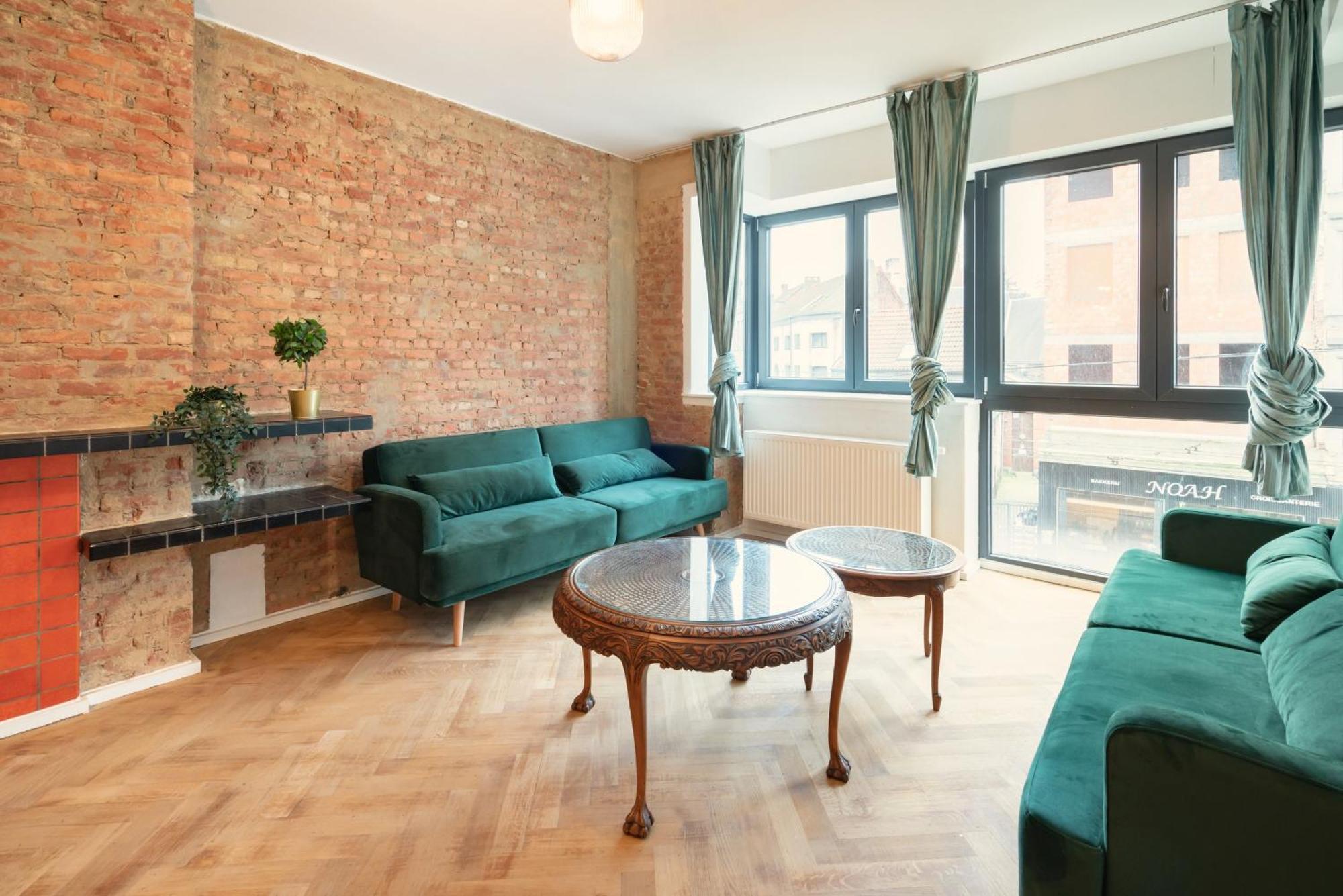 Two-Bedroom Apartments In The Heart Of Антверпен Экстерьер фото