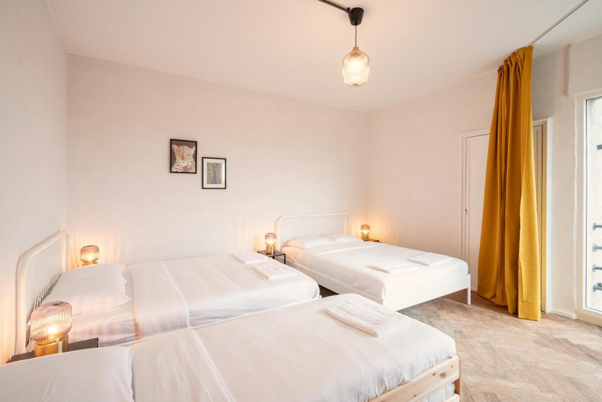 Two-Bedroom Apartments In The Heart Of Антверпен Экстерьер фото